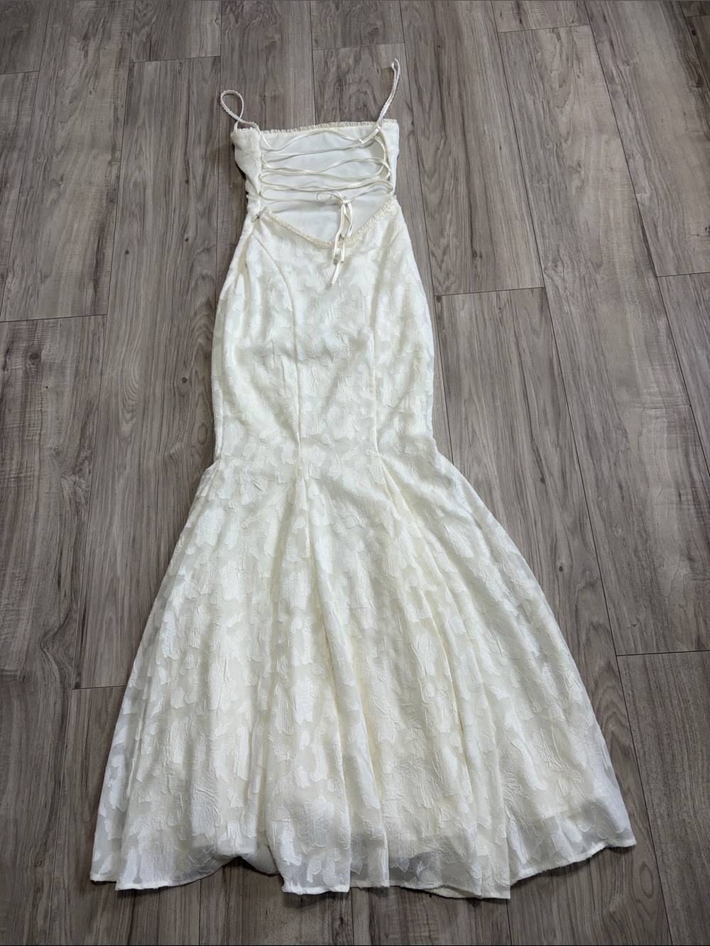 House of CB Ivory Lace Spaghetti-Strap Maxi Dress - Picture 7 of 10
